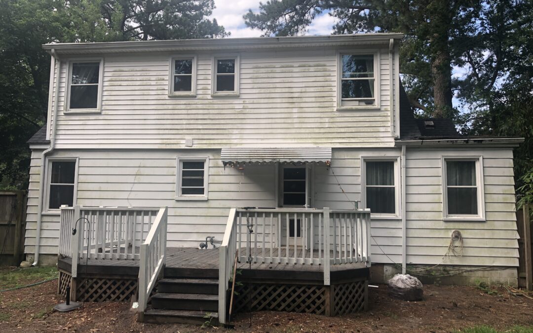 How To Clean Vinyl Siding